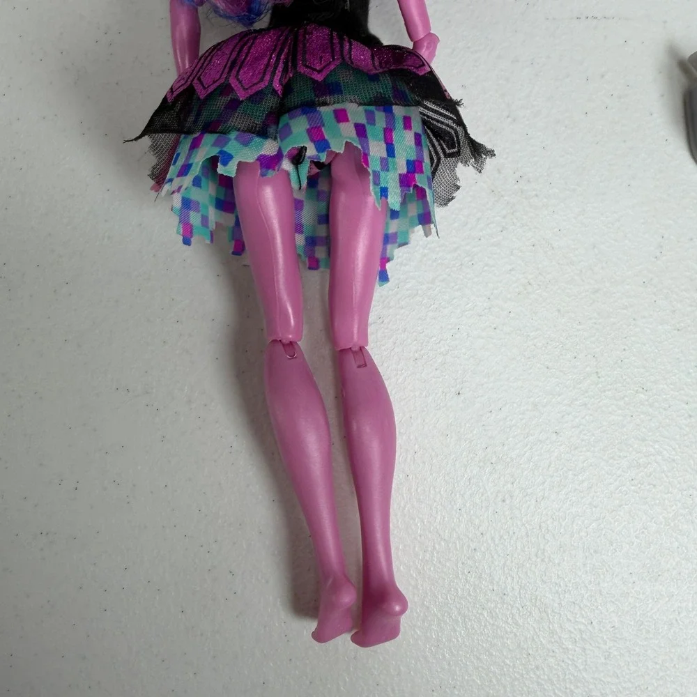 Monster High Kjersti Trollson Brand-Boo Students Doll Pink Gamer Troll Mattel